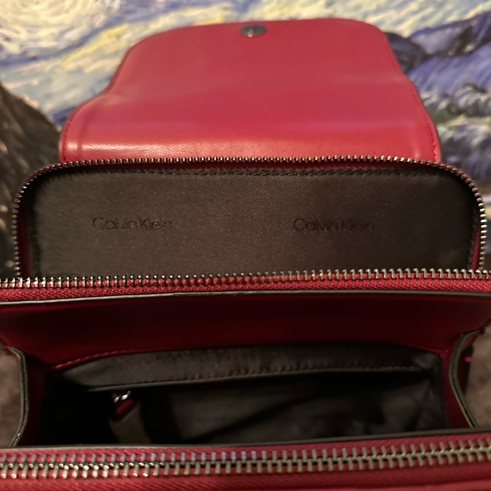 Calvin Klein Red Quilted Backpack-tags Removed - Picture 8 of 10